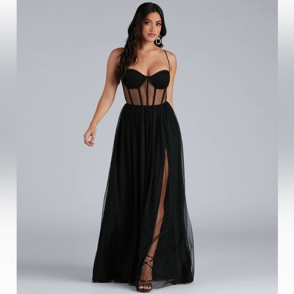 Blank Windsor corset dress